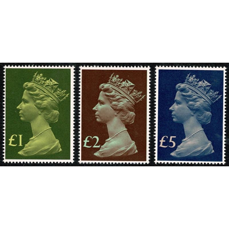 1977 £1 - £5 set of 3 values. Unmounted Mint.